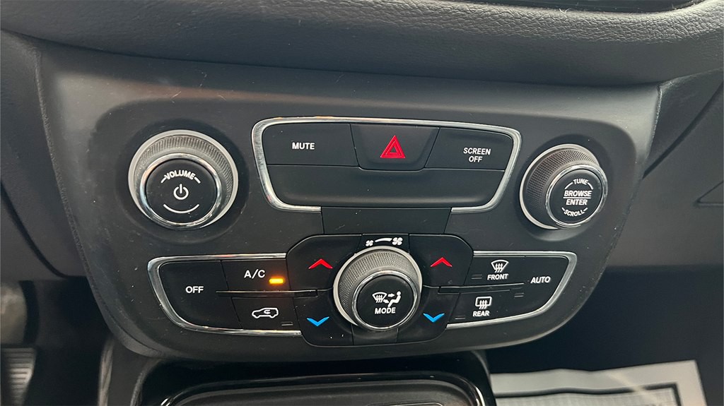 2020 Jeep Compass Image 16