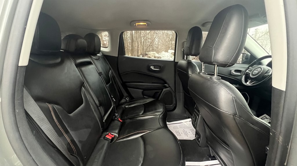 2020 Jeep Compass Image 22