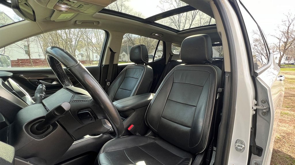 2020 GMC Terrain Image 9