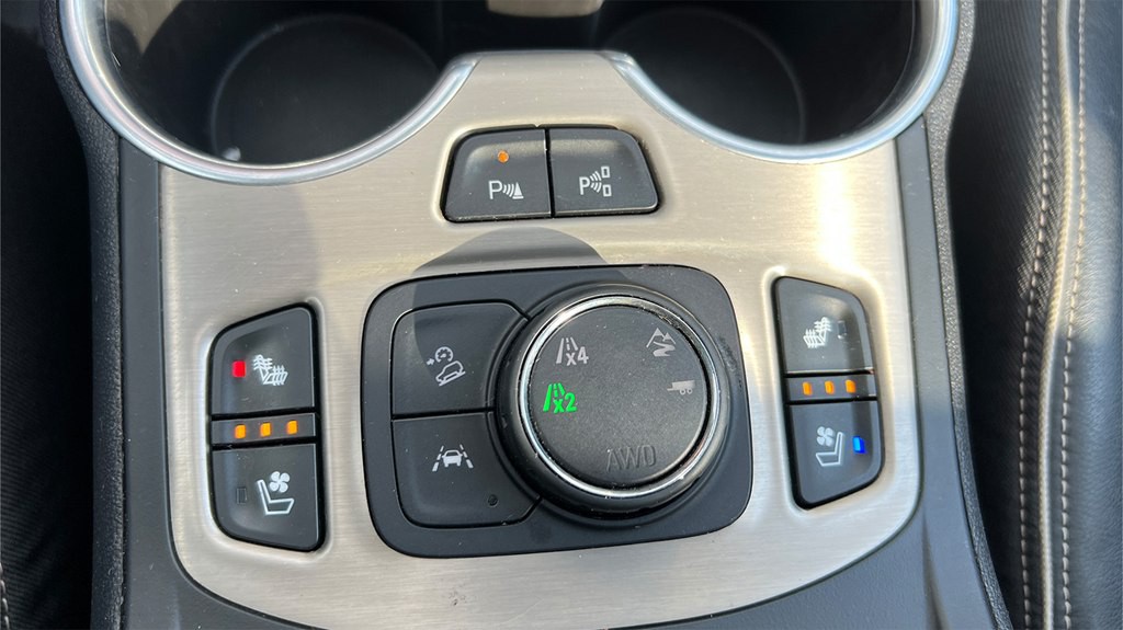 2020 GMC Terrain Image 24