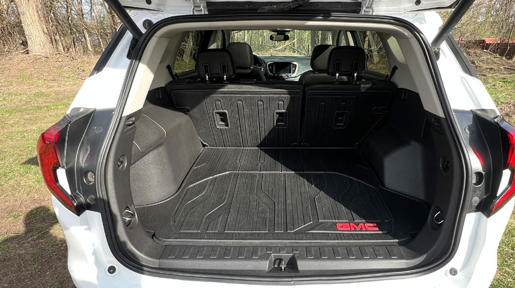 2020 GMC Terrain Image 30