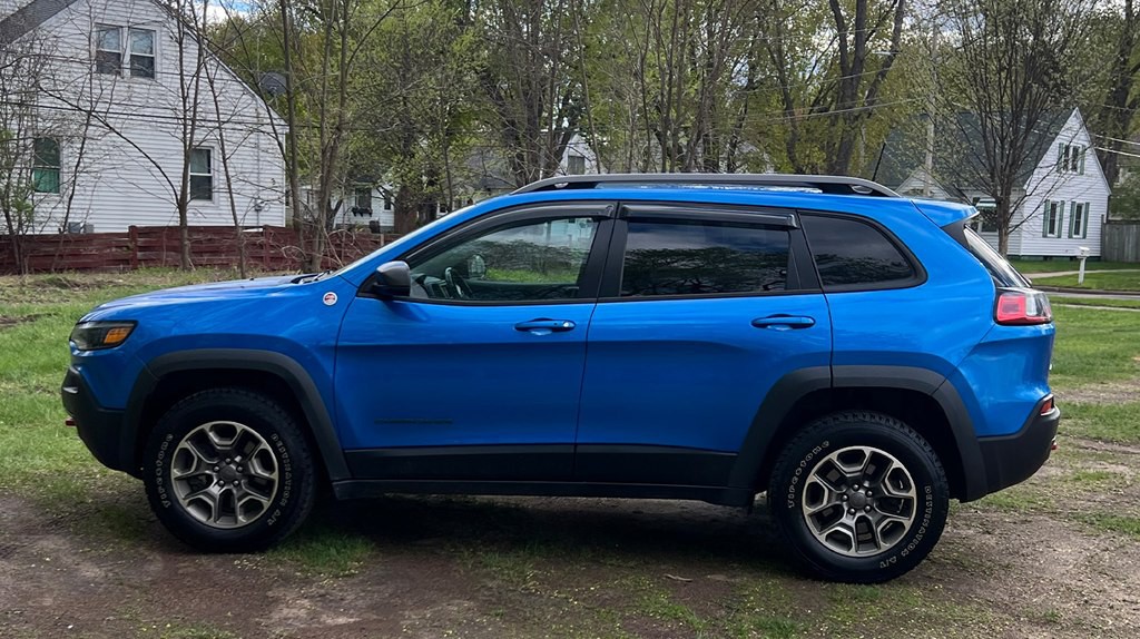 2020 Jeep Cherokee Image 8