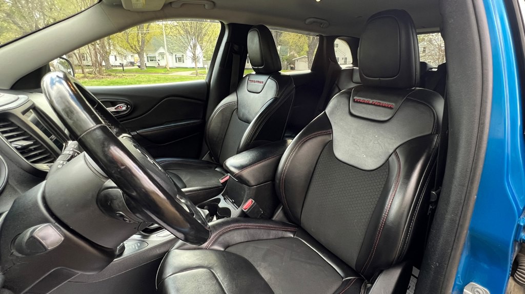 2020 Jeep Cherokee Image 9