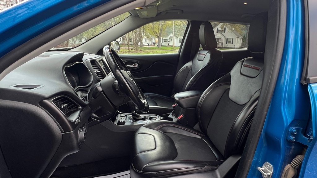 2020 Jeep Cherokee Image 10