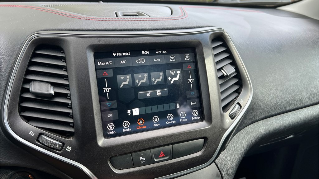 2020 Jeep Cherokee Image 15