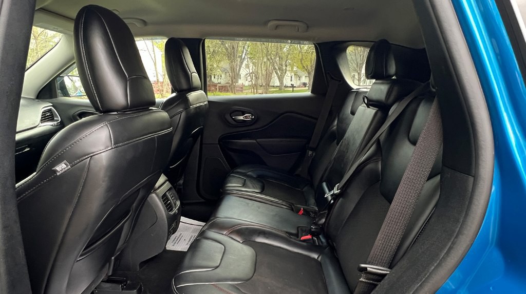 2020 Jeep Cherokee Image 24