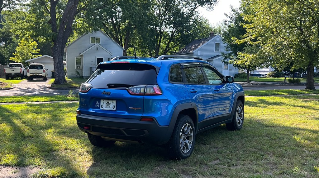 2020 Jeep Cherokee Image 3