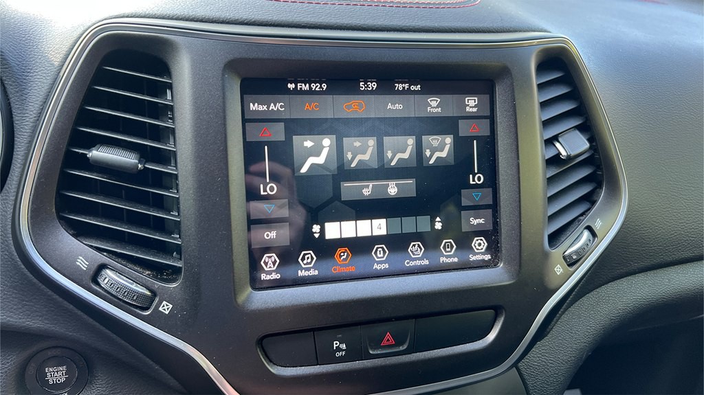 2020 Jeep Cherokee Image 17