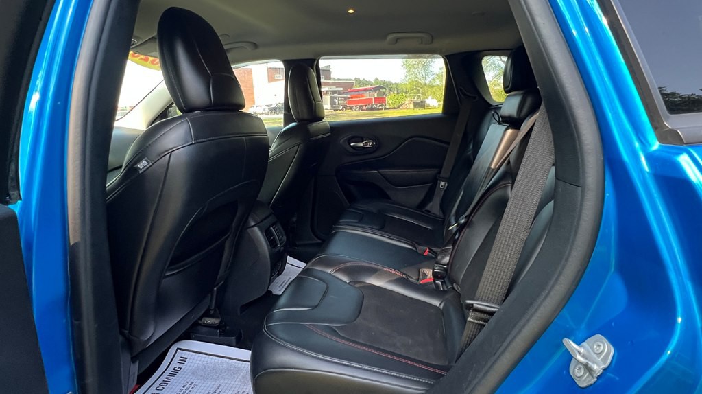 2020 Jeep Cherokee Image 23