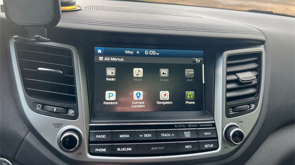 2017 Hyundai Tucson Image 17