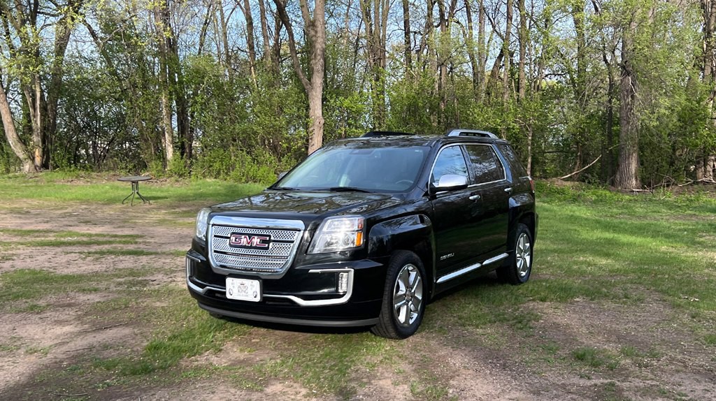 2016 GMC Terrain Image 7