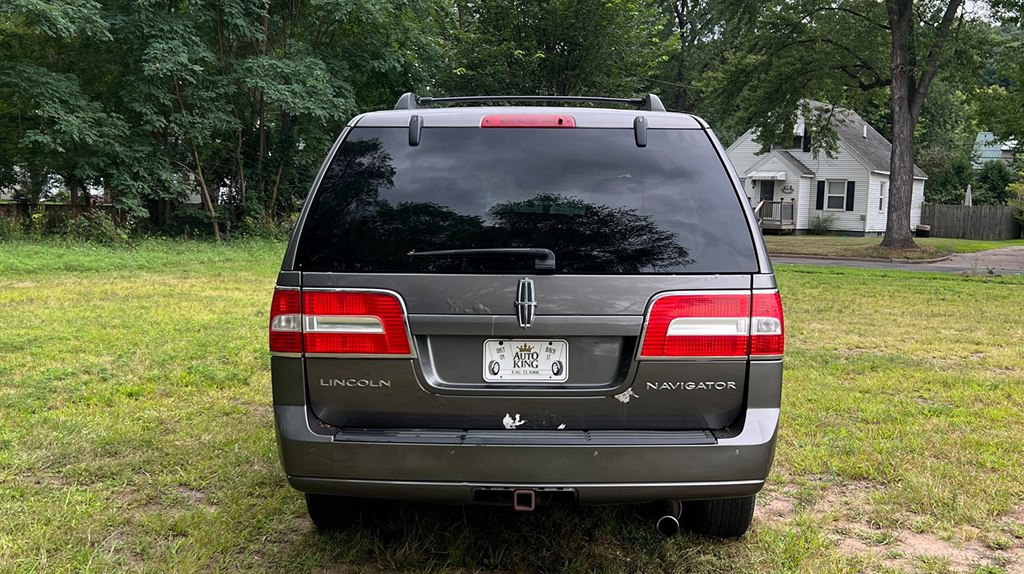 2013 Lincoln Navigator Image 4