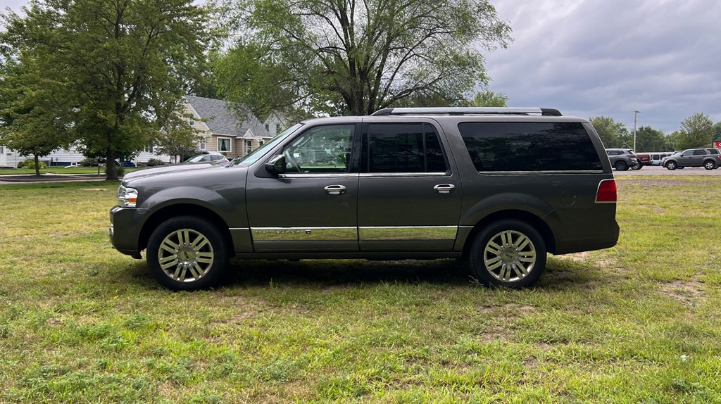 2013 Lincoln Navigator Image 6