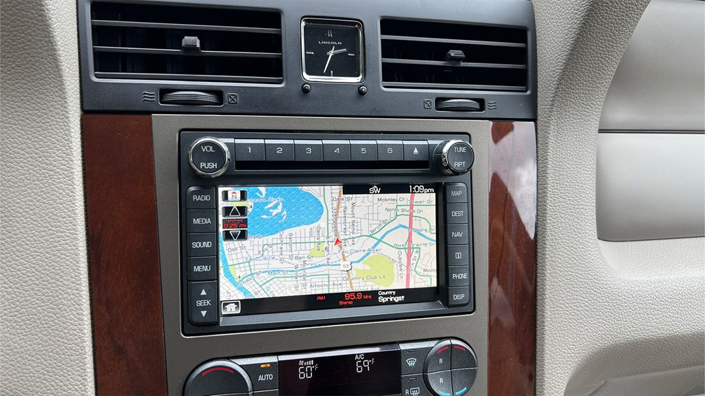 2013 Lincoln Navigator Image 14