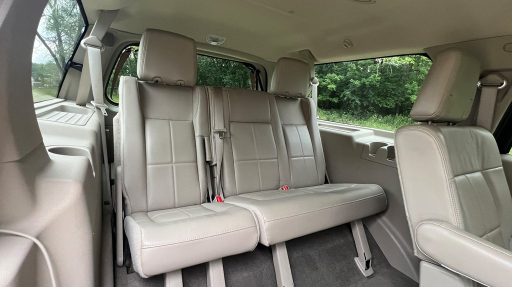 2013 Lincoln Navigator Image 21