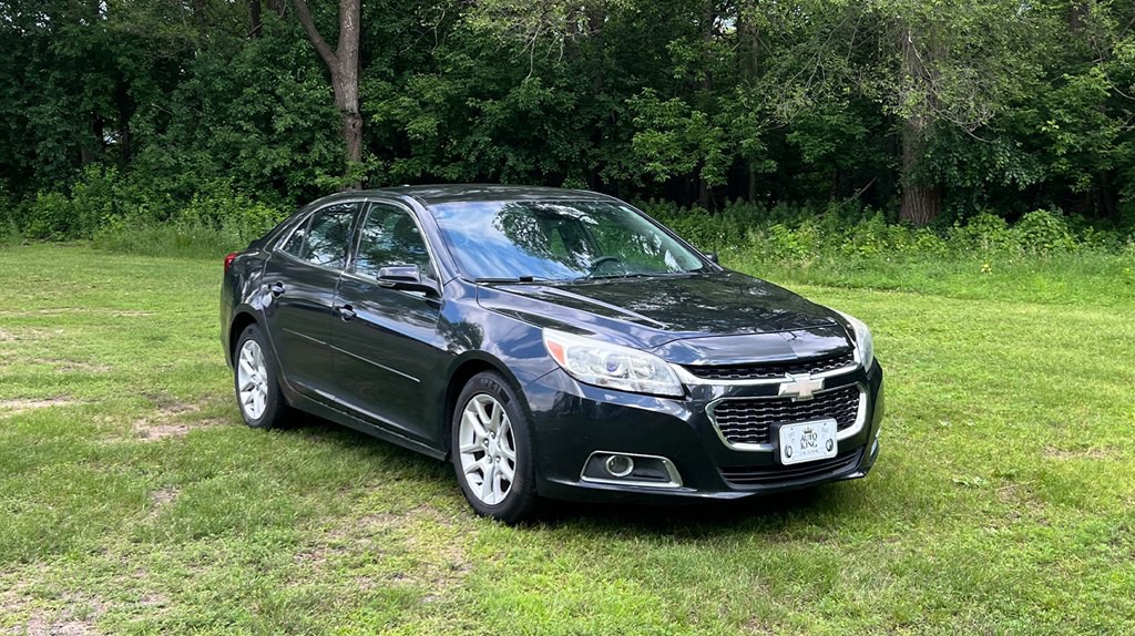 2015 Chevrolet Malibu Image 1