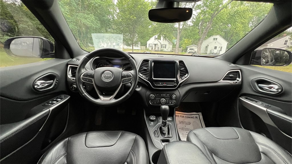 2019 Jeep Cherokee Image 11