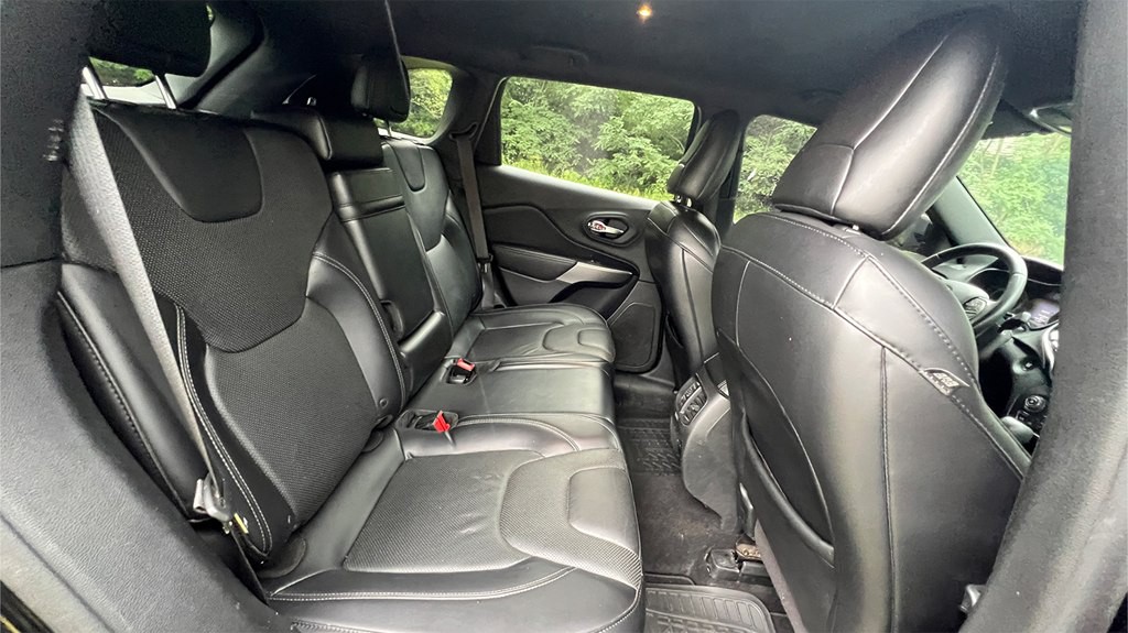 2019 Jeep Cherokee Image 22