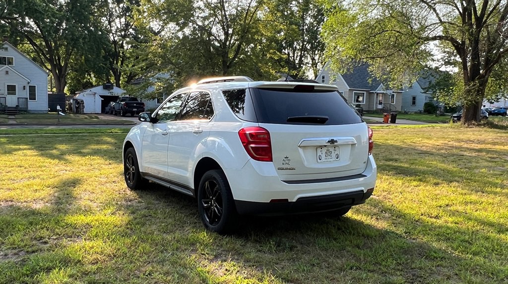 2017 Chevrolet Equinox Image 5