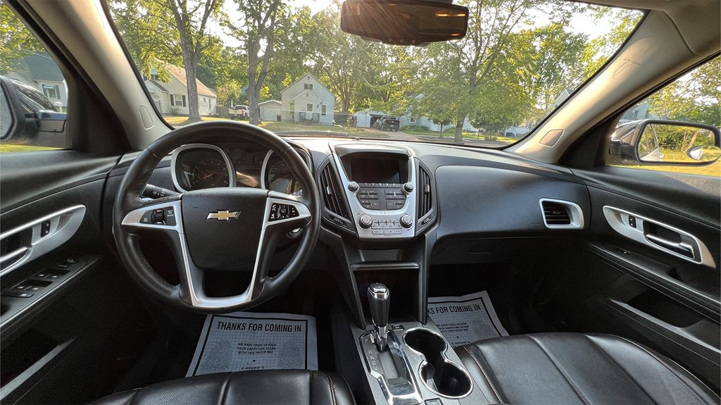 2017 Chevrolet Equinox Image 11