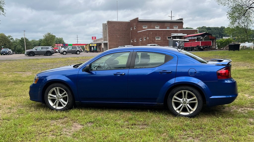 2014 Dodge Avenger Image 6