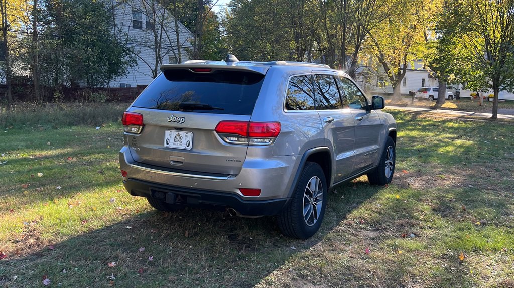 2018 Jeep Grand Cherokee Image 3
