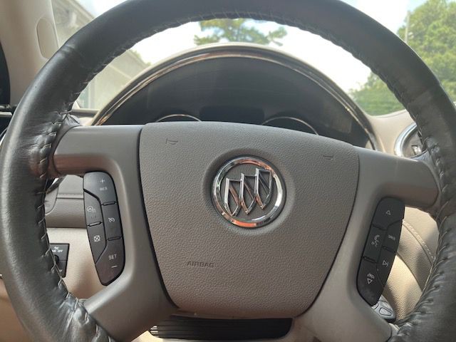 2015 Buick Enclave Image 22