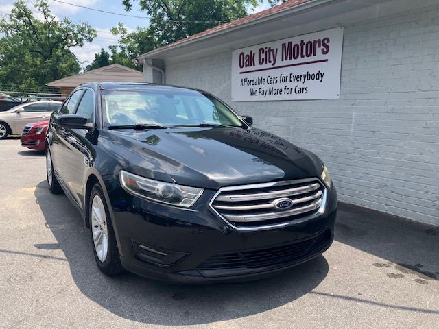 2014 Ford Taurus Image 1