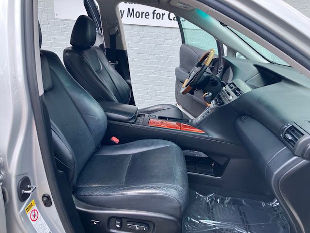 2011 Lexus RX Image 12