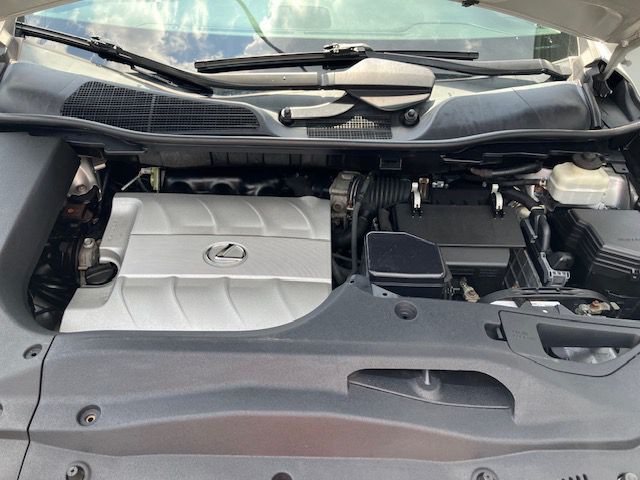 2011 Lexus RX Image 13