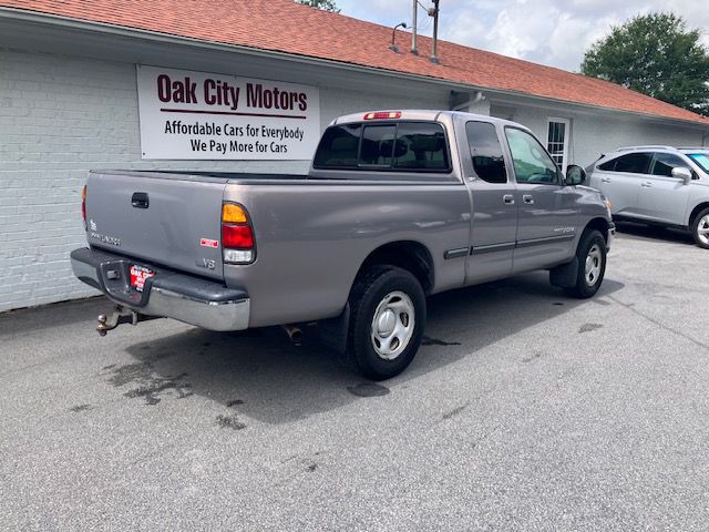 2002 Toyota Tundra Image 5