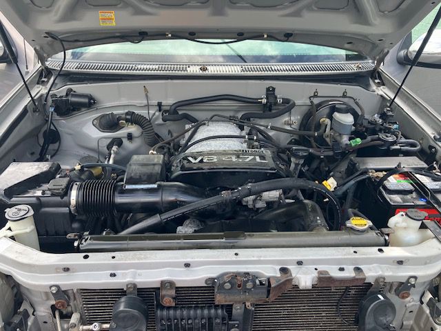 2002 Toyota Tundra Image 8