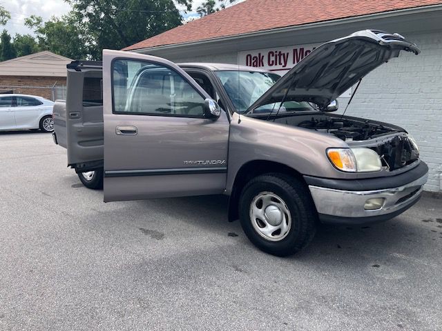 2002 Toyota Tundra Image 9