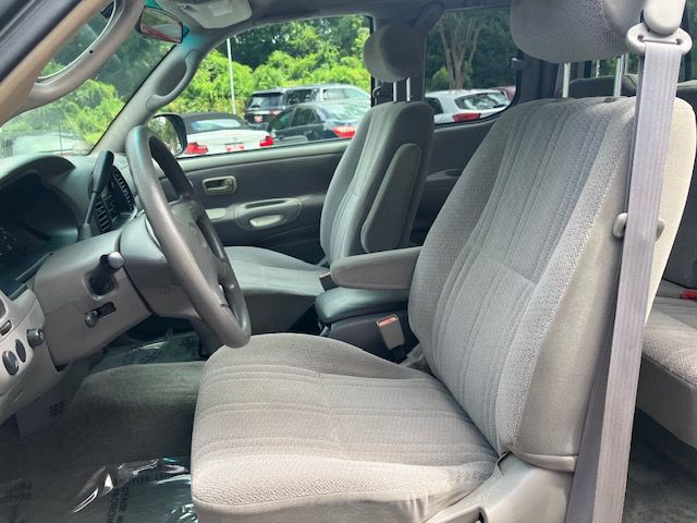 2002 Toyota Tundra Image 15