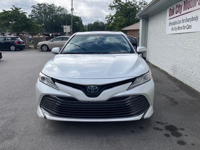 2019 Toyota Camry Image 3