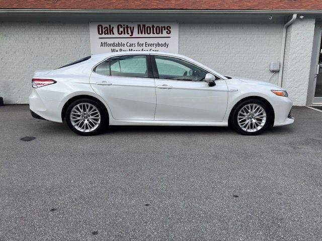 2019 Toyota Camry Image 4