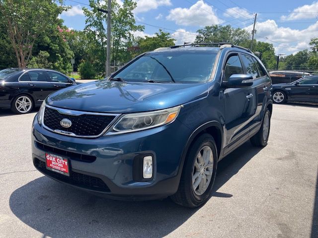 2014 Kia Sorento Image 2