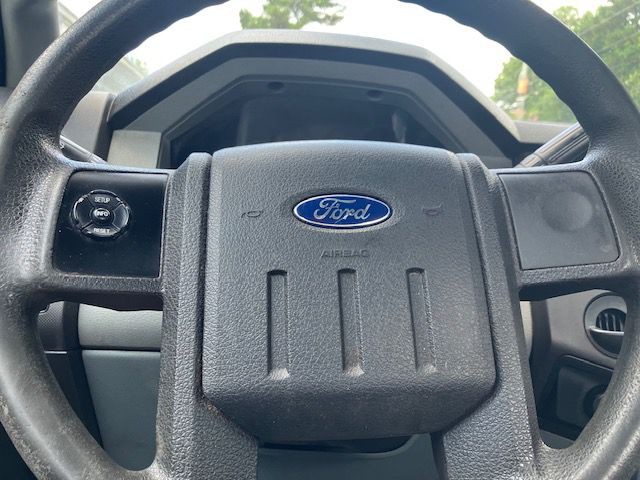 2013 Ford F-350 Image 15