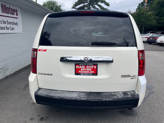 2010 Dodge Grand Caravan Image 6