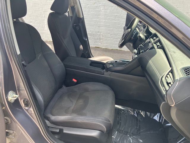 2019 Honda Insight Image 12