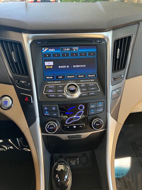 2013 Hyundai Sonata Image 17