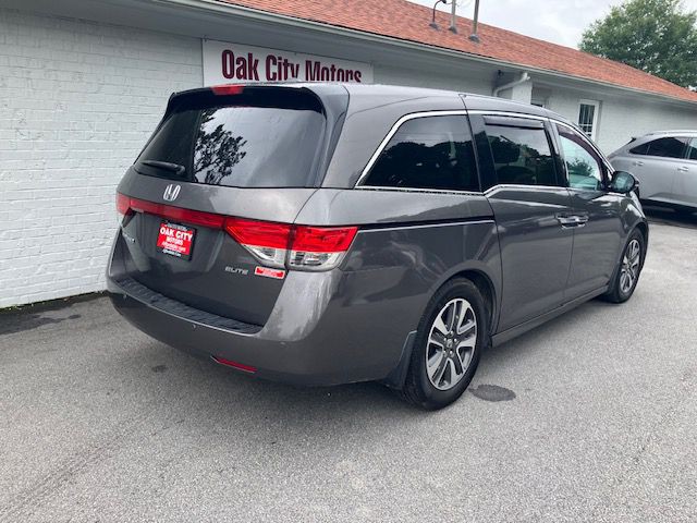 2015 Honda Odyssey Image 5