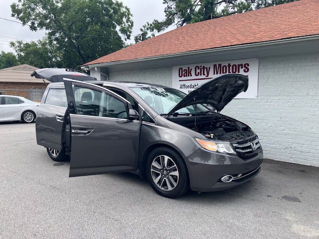 2015 Honda Odyssey Image 8