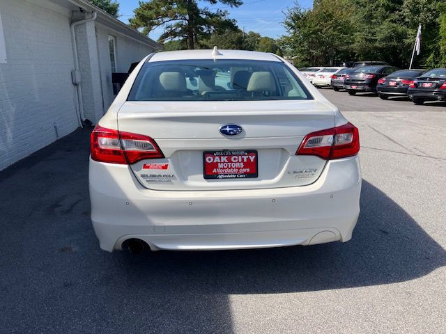 2017 Subaru Legacy Image 6