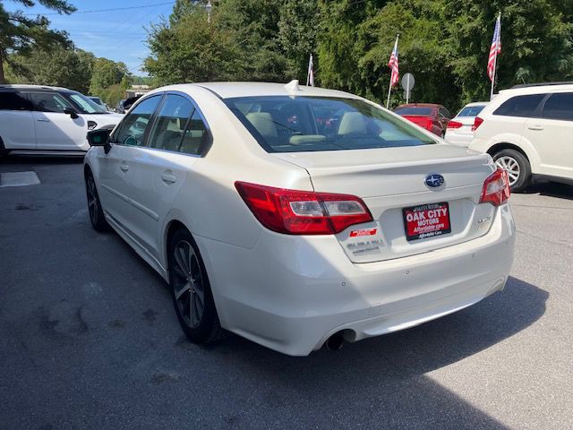 2017 Subaru Legacy Image 7