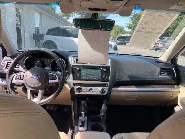 2017 Subaru Legacy Image 15