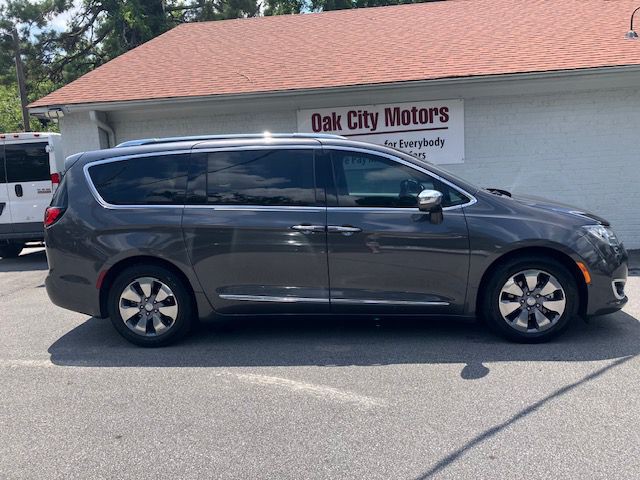 2018 Chrysler Pacifica Image 4