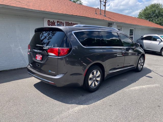2018 Chrysler Pacifica Image 5