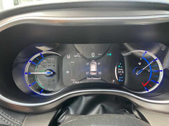 2018 Chrysler Pacifica Image 20
