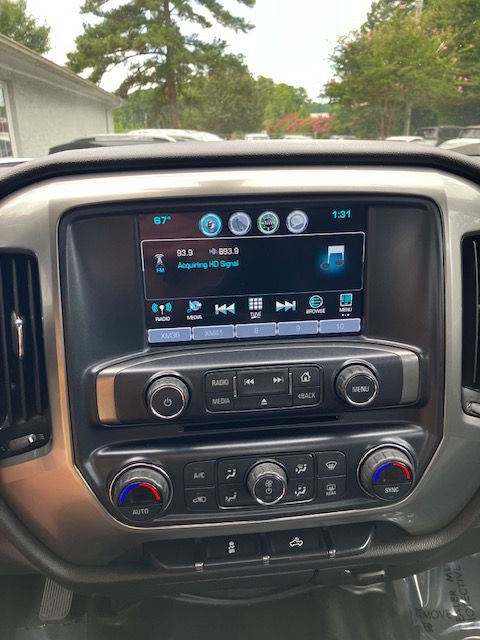 2019 Chevrolet Silverado 1500 Image 17